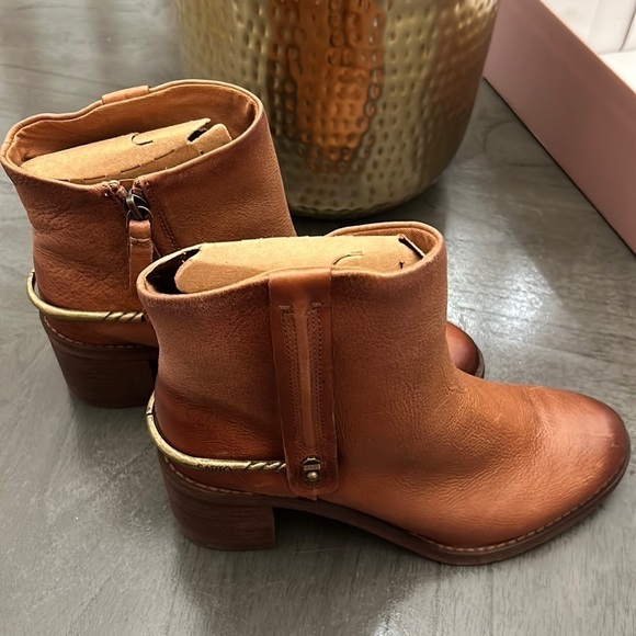 Franco Sarto Sandy Bootie Color Cognac - Picture 6 of 13